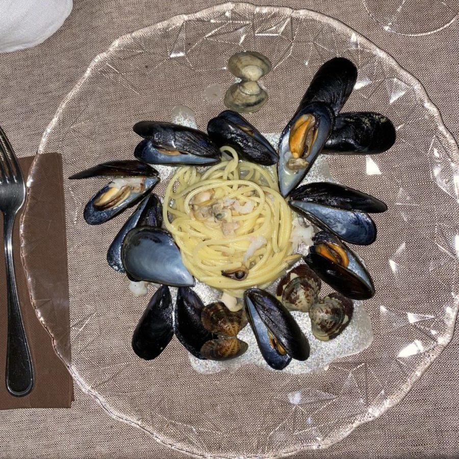 Eating in Versilia: typical recipes and products